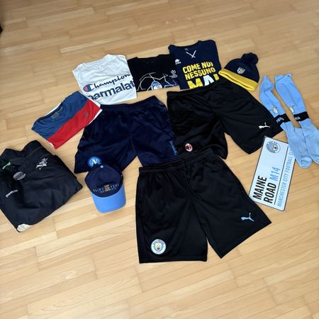 Konvolut Sport Fusball Milan Manchester City Puma Reebok