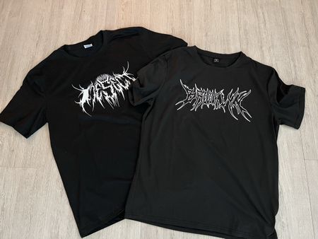 T- shirt