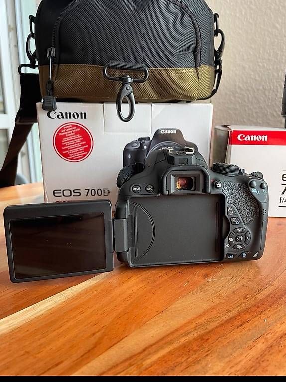 Appareil photo: Canon EOS 700D Spiegelreflexkamera – D'occasion à Dulliken par ann_5qy6 1