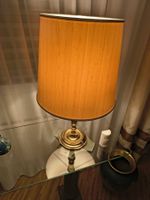 Stehlampe klein beige Messing guter Zustand