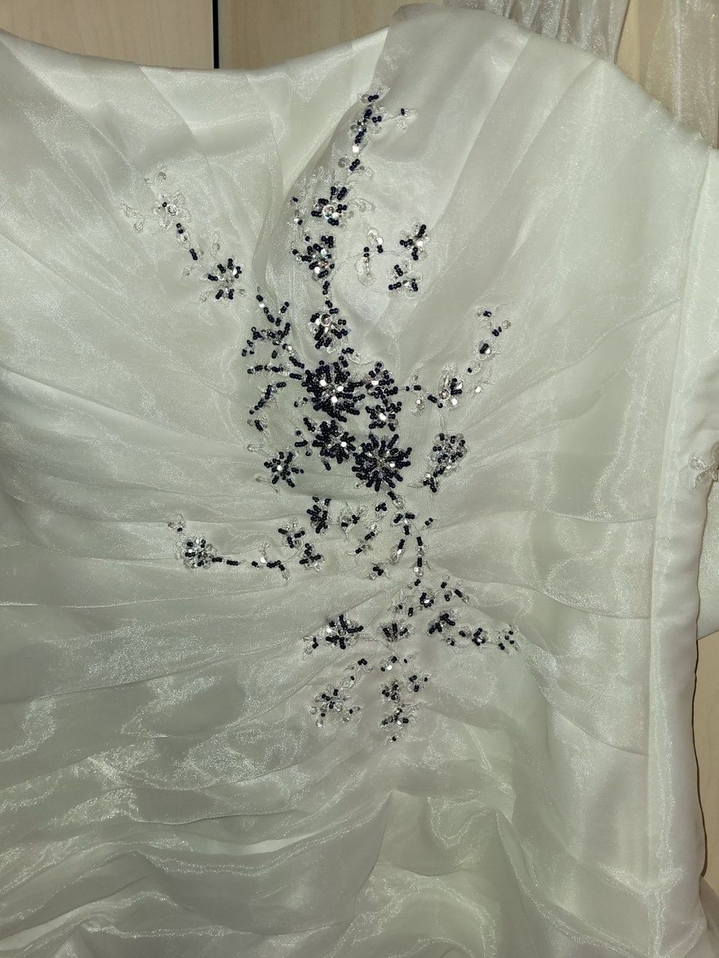 Lots de vêtements: Bellissimo abito da sposa XL – D'occasion à Giubiasco par A.B00 3