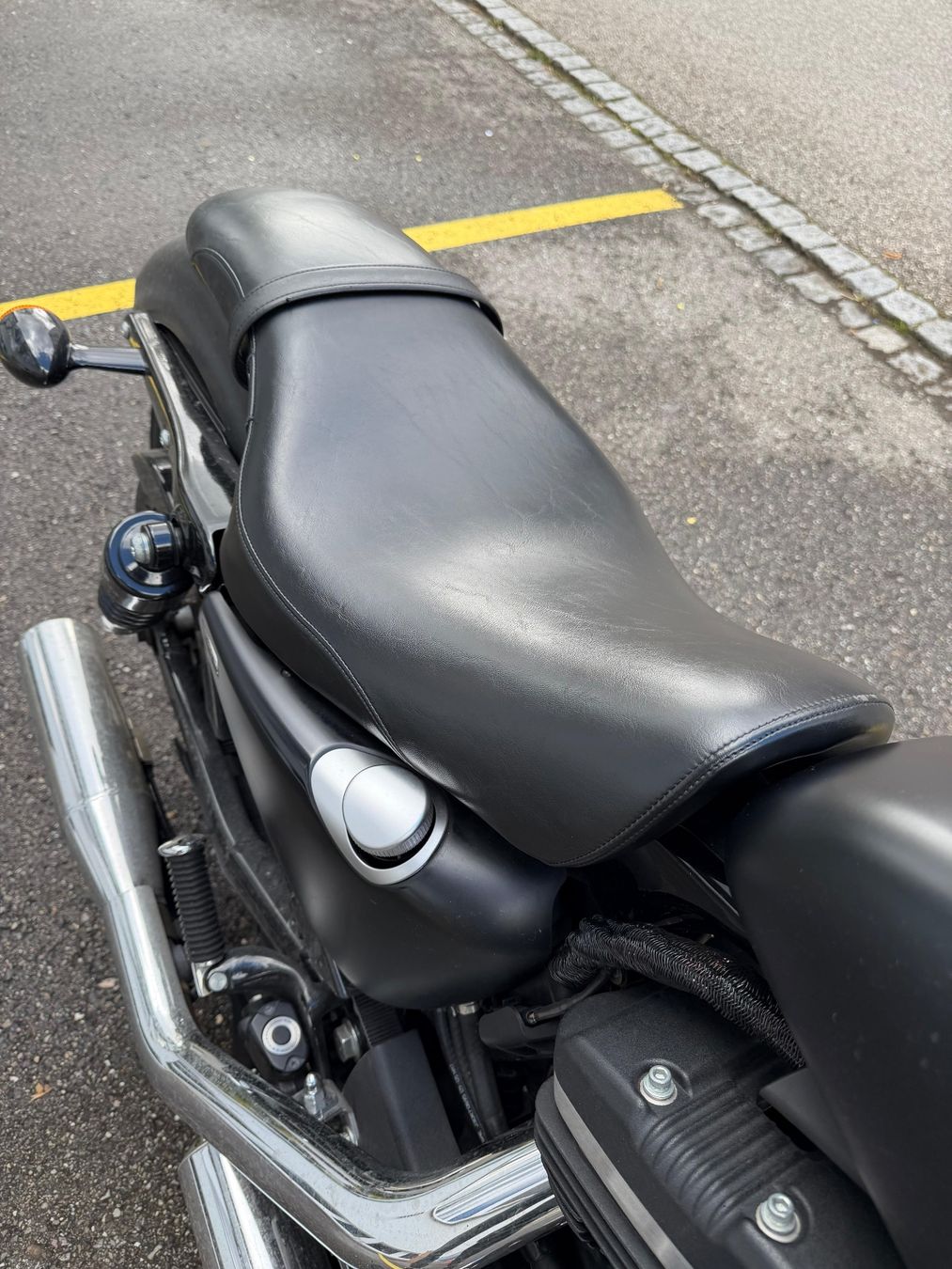 Harley-Davidson Accessori per altri veicoli: Harley Davidson Le Pera 2er Sitz – Usato da Liestal venduto da Butterfly_333 3