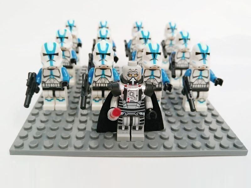 Giocattoli: 12 COMMANDER APPO TROOPER - KLEMMBAUSTEINE MINIFIGUREN – Nuovo e nell'imballaggio originale da Kriens venduto da swissgadget