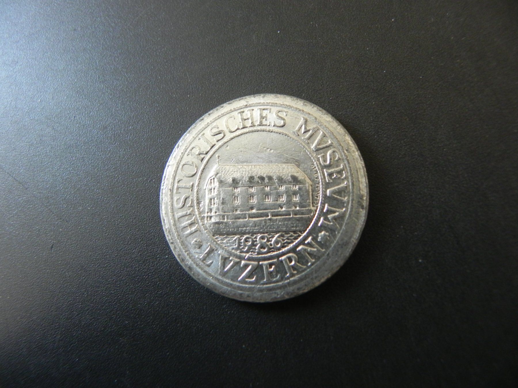 Medaillen: Medaille Historisches Museum Luzern 1986 – Gebraucht aus Biel/Bienne von Gogolozi