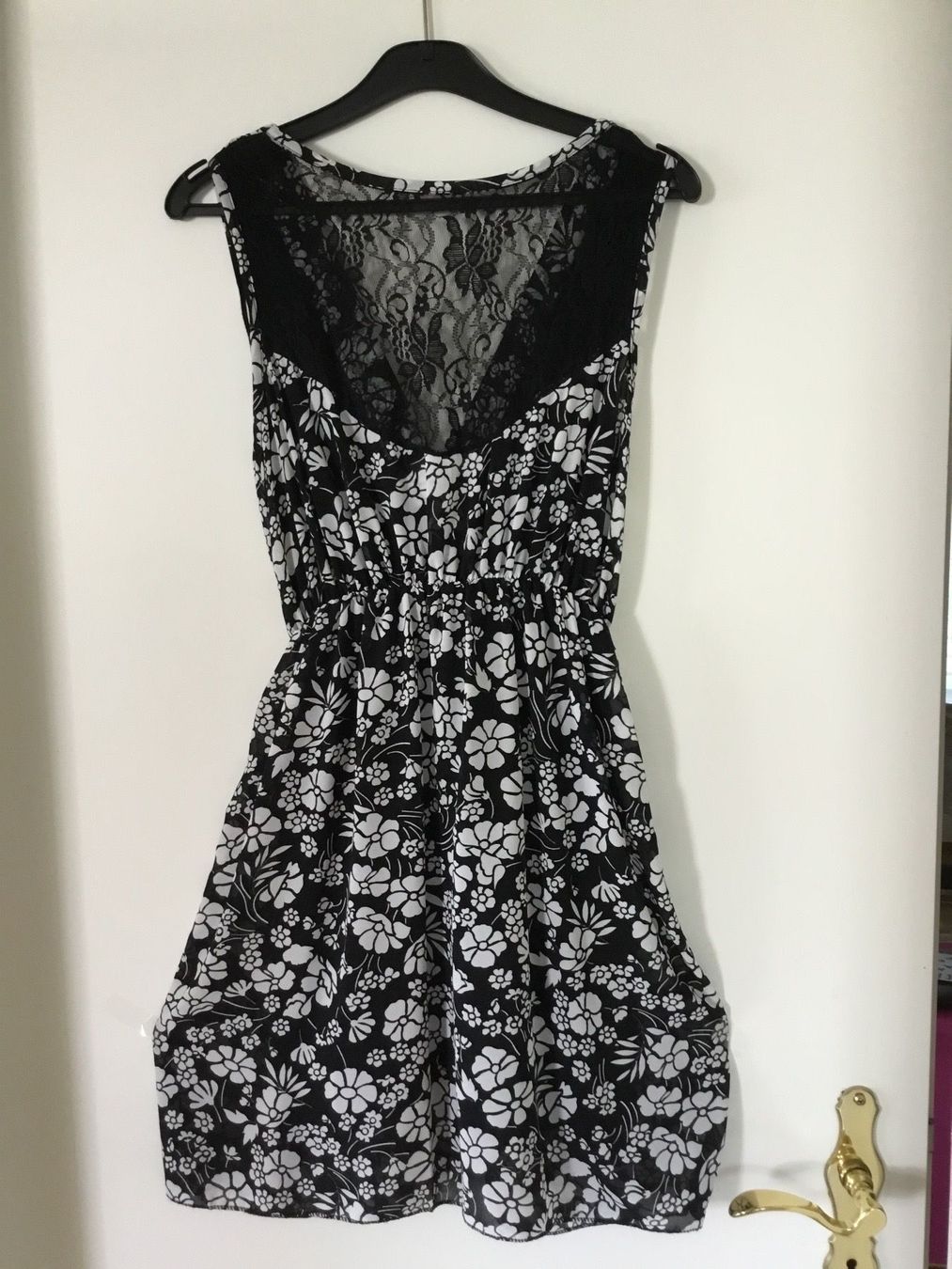 Vestiti: Sommerkleid – Usato da Uitikon-Waldegg venduto da Dmelchionna 1