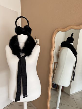 Max Mara Set, Pelzkragen oder-gürtel und Ohrenwärmer