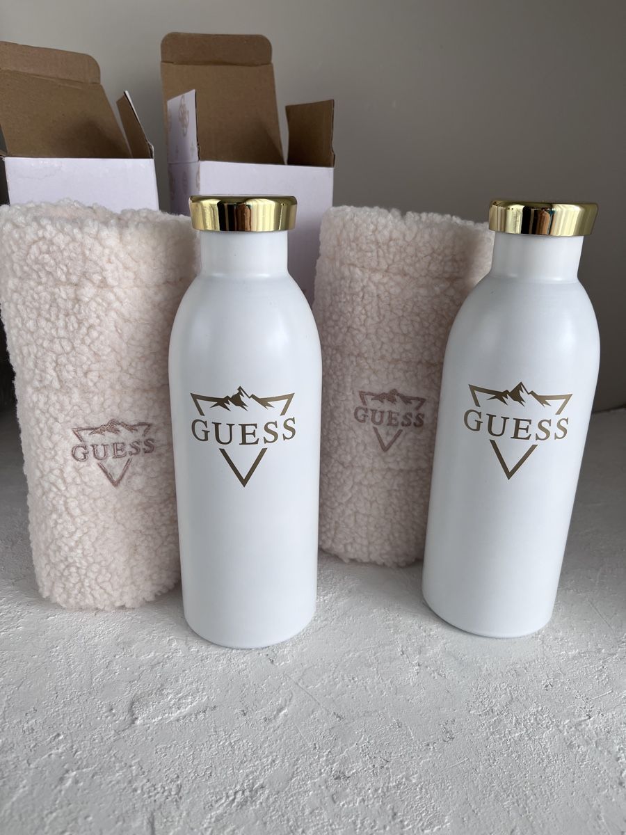 Borracce & Thermos: 2x Guess Waterbottles – Nuovo e nell'imballaggio originale da Lugano venduto da obi0103