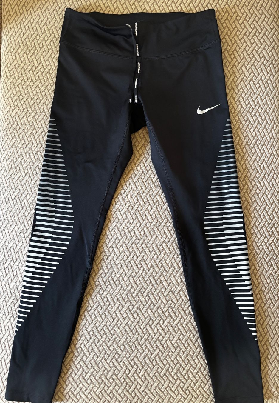Nike Leggings: Leggings – Usato da Bern venduto da ViksiBash 4