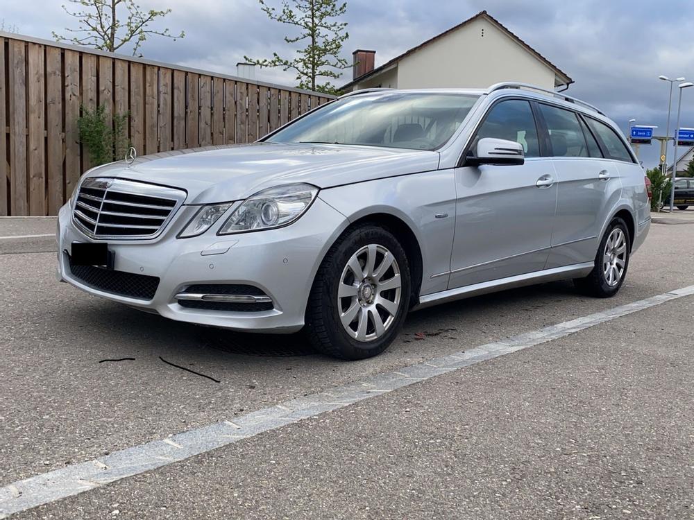 MERCEDES-BENZ E 220 CDI BlueEfficiency ab MFK & Service