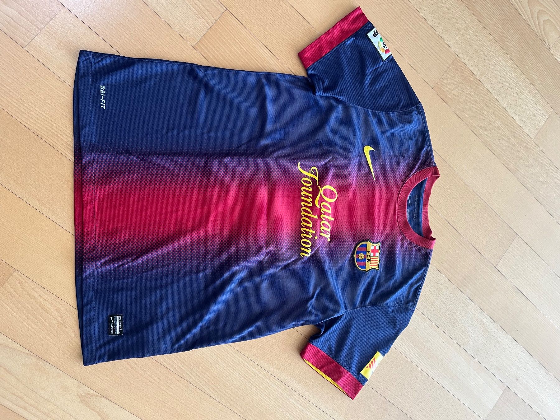 Nike Trainer, Turnhosen & -trikots: FC Barcelona 2012-2013 Trikot - Messi 10 – Gebraucht aus Derendingen von maja_h 1