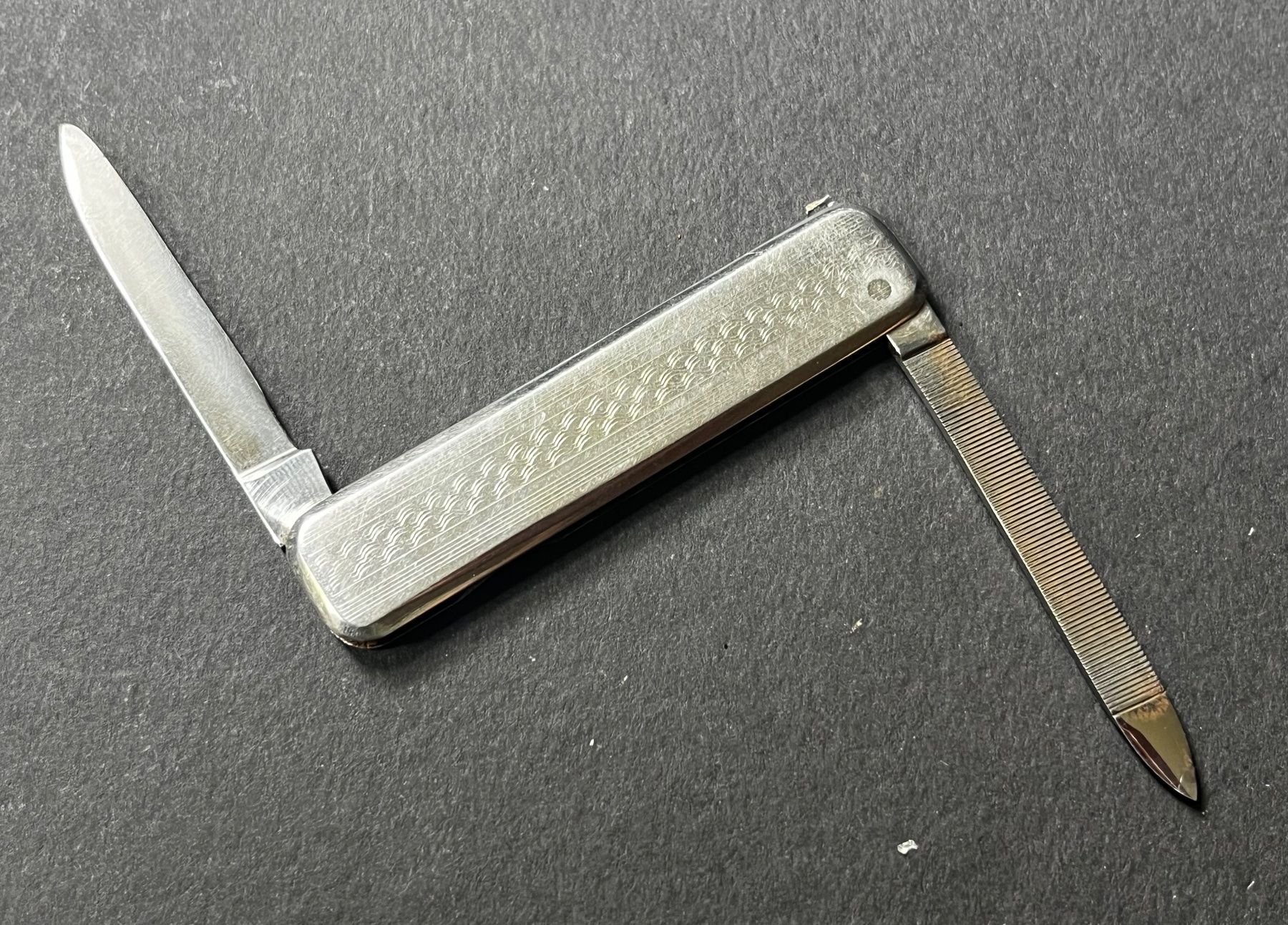 Coltelli tascabile: Inox-Sackmesser 68 mm mit Feile/Manicure-Klinge – Usato da Zürich venduto da FV.vintage
