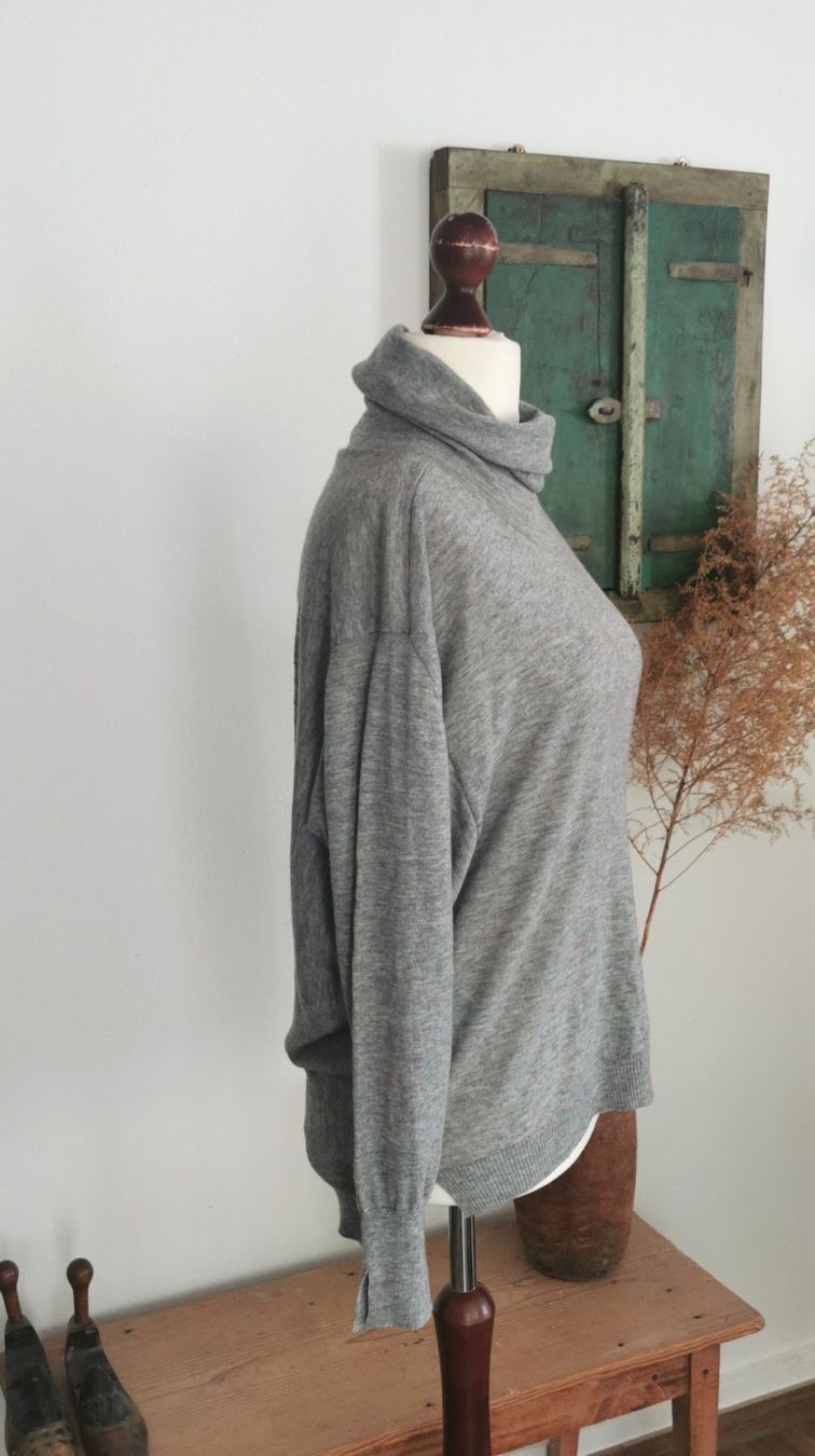 Pullover & Sweatshirts: Hochwertiger Pullover von Nenette Milano Gr.42/44 – Gebraucht aus gachnang von tibus1 1