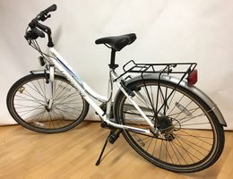 Damenrad Leopard in Weiss, fahrbereit