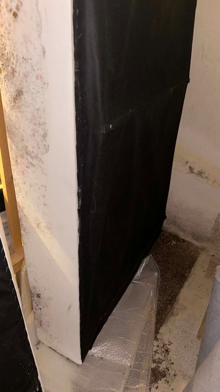 Betten: Bett 200x200 (2mx2m) – Gebraucht aus Zürich von szy_yl7v