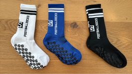 3 Paar Fussballsocken Grip 31-34 neu