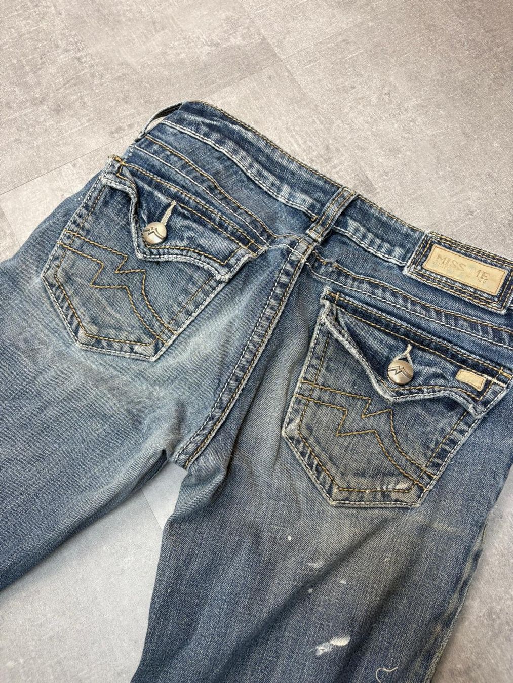 Jeans: Miss Me Straight Jeans - Grösse M/29 – Usato da Werdenberg venduto da hase.vintage