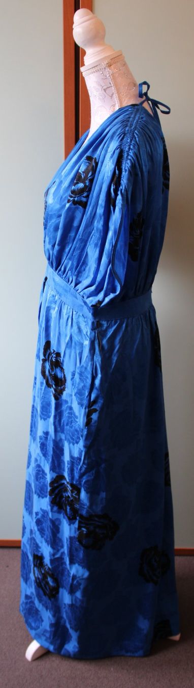 Vestiti: Kleid (BE) – Usato da Schaan venduto da antikes_und_kurioses 2