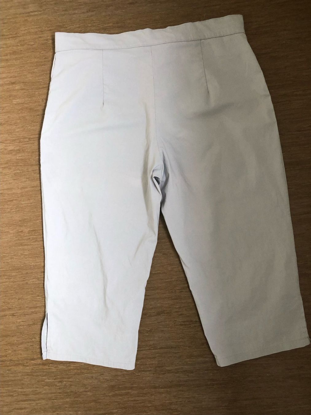 Hosen: Sommerhose, Grösse 44 – Gebraucht aus Bern von Nole6 1