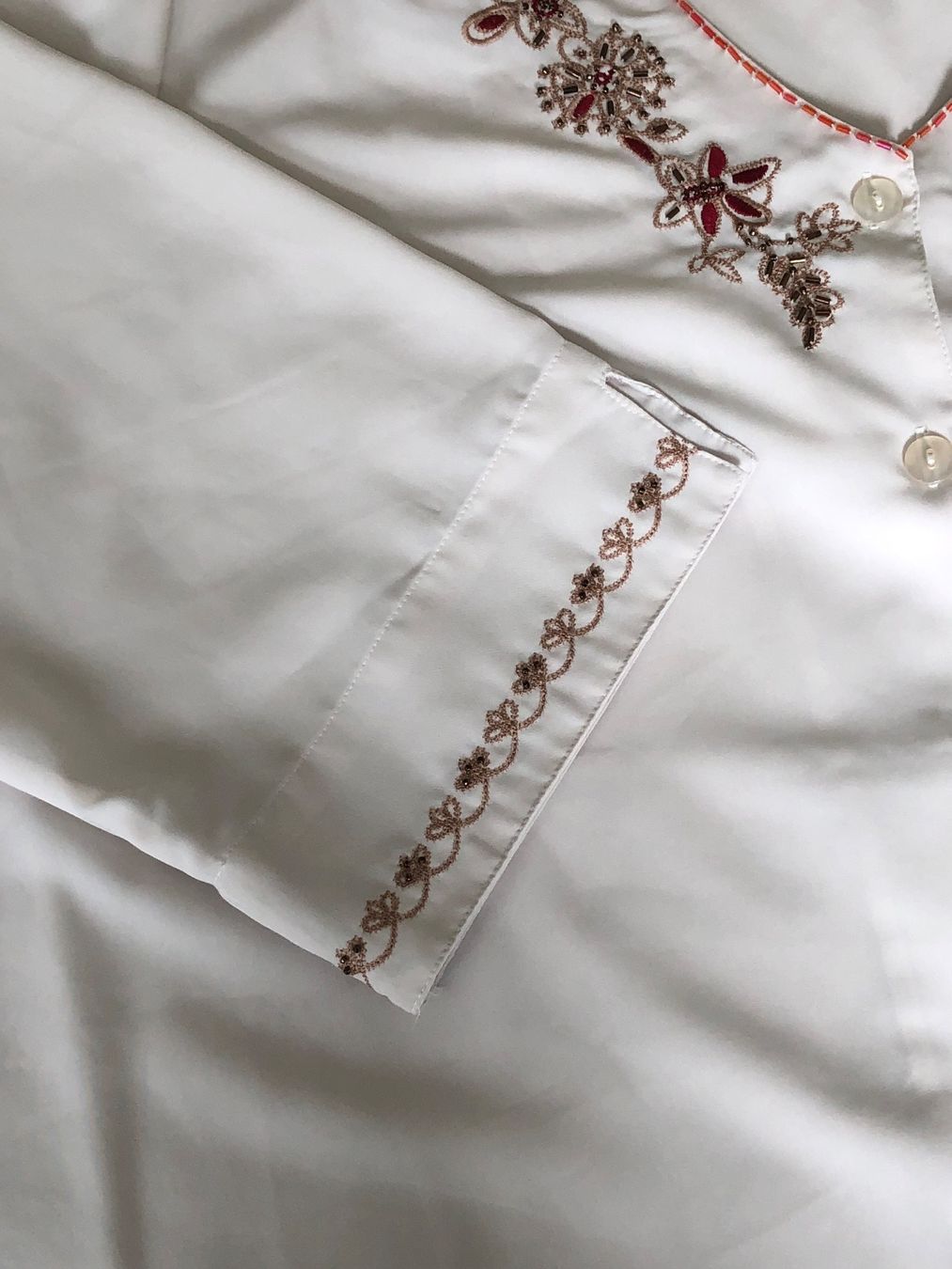 Blusen: Wunderschöne Bluse, Grösse 52 – Gebraucht aus Bern von Nole6 3