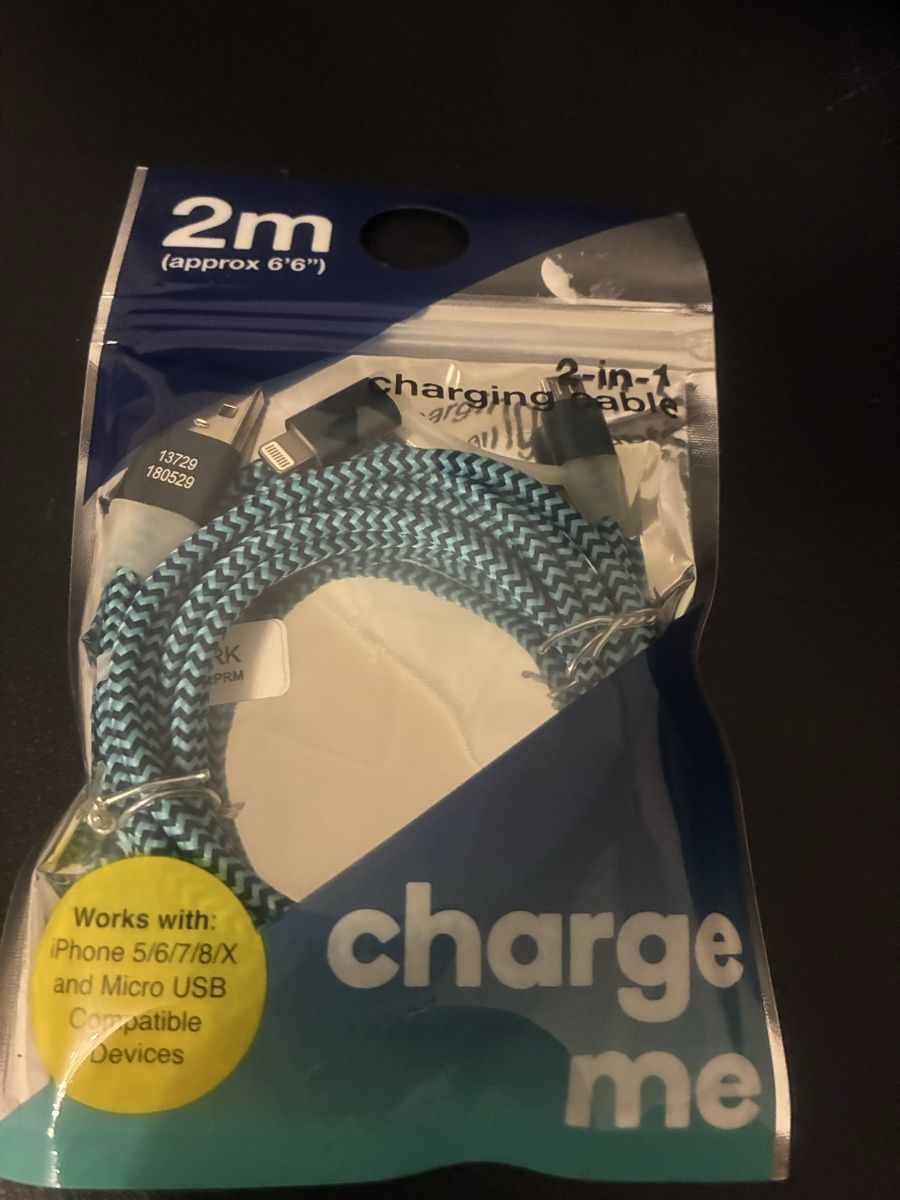 Cavi: Ladekabel 2m – Nuovo e nell'imballaggio originale da Adliswil venduto da Datty