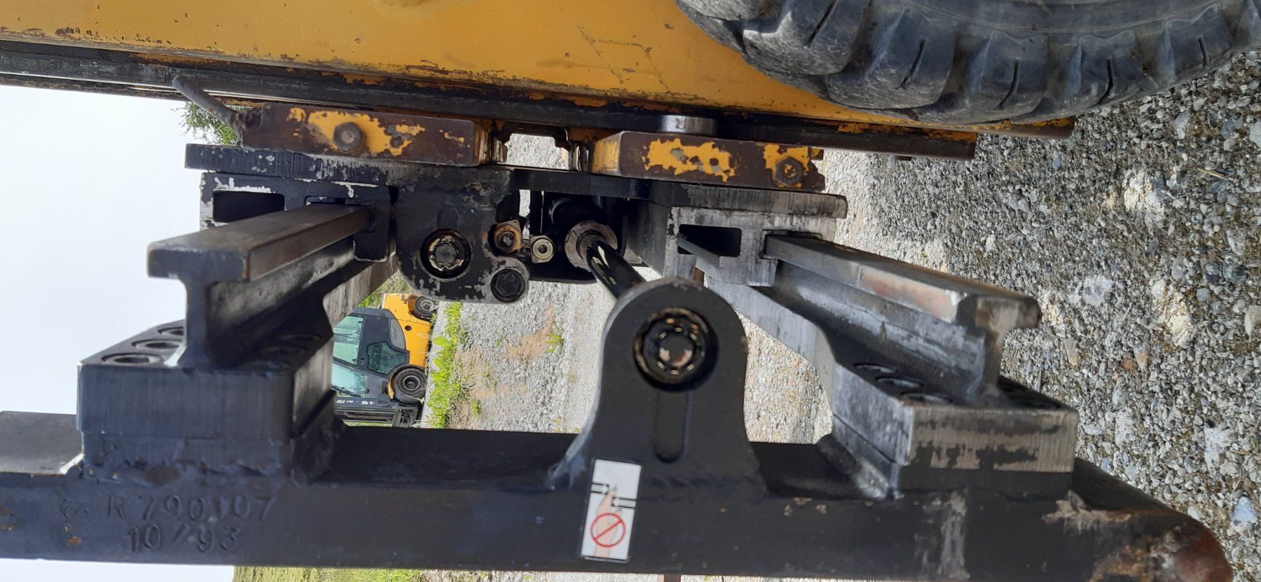 Carrelli elevatori e a forche: Cascade hydr. Zinkenverstellgerät – Usato da Muolen venduto da Profi010 5