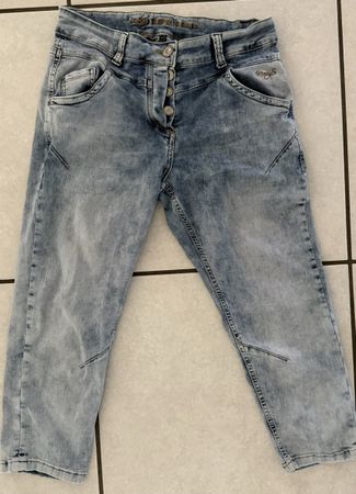 Jeans Gr.36/38 Capri,  leicht und chic ☀️