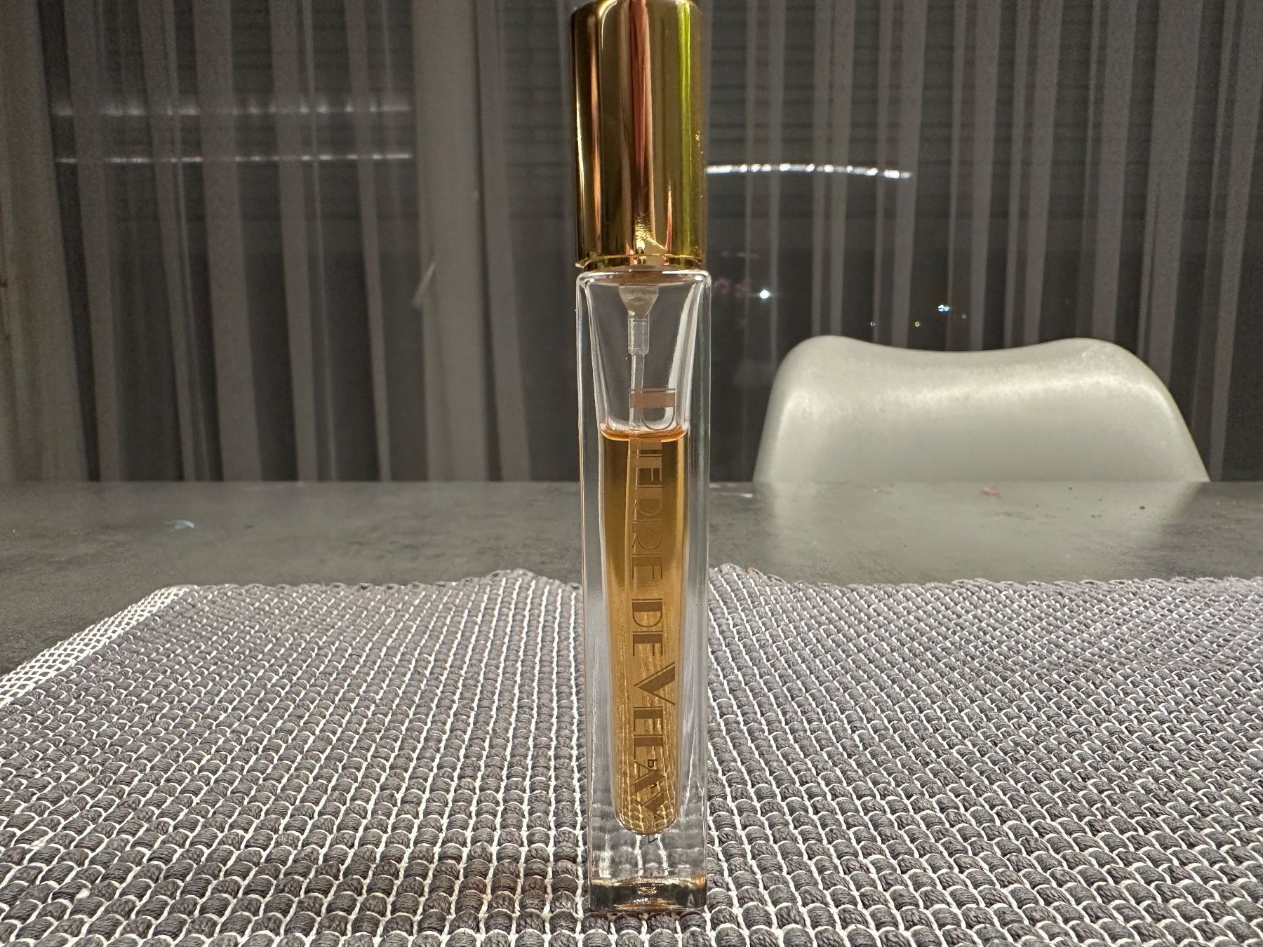 Roja Profumi & Eau de Toilette: Pierre de Velay No. 47 Roja Parfum – Usato da Basel venduto da Basilisk007