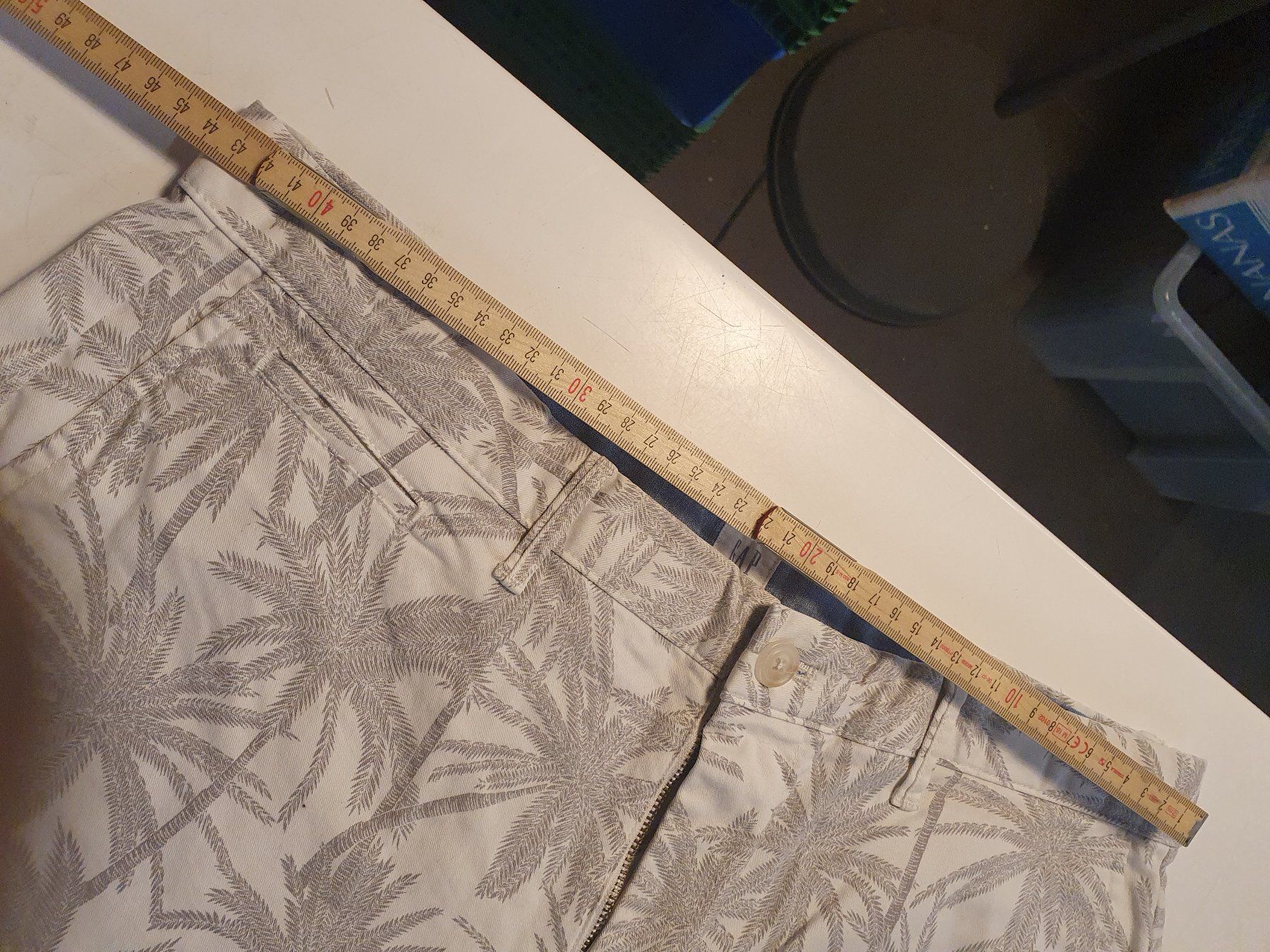 Gap Pantalons: GAP Shorts Palmenmuster grösse 34 – D'occasion à Zürich par loosebone 5