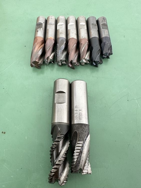 Produktbild von 1 Stück HSS-Schaftfräser 4 Zähne – TiN-beschichtet, Ø 4,5 Mm, Gesamtlänge 65 Mm – Für Metall & Aluminium (CNC)