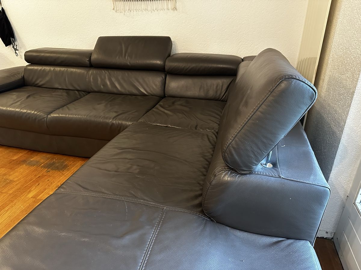 Sofas: Grosses kunstleder Sofa – Gebraucht aus Widnau von dom_dem 1