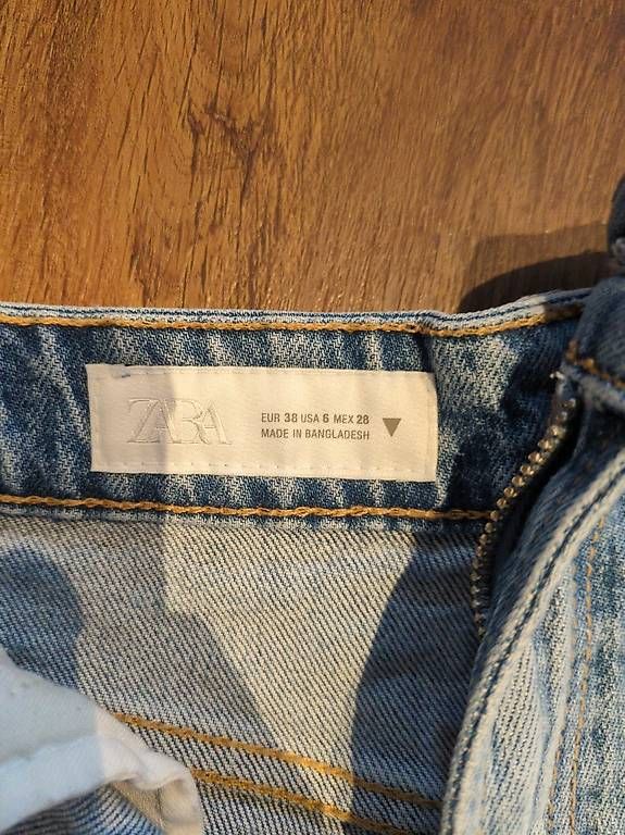 Pantalons: Shorts Zara – D'occasion à Flums par tin_zk28 1