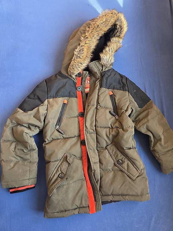 Giacche & Cappotti: Winterjacke Grösse 122 – Usato da Tägerwilen venduto da pre_tpc6