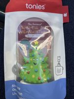 Tonie schüttel den weihnachtsbaum