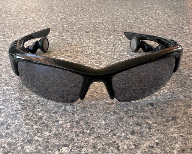 Oakley Occhiali & Lenti: Vintage Oakley Thump Pro MP3 – Usato da Moenchaltorf venduto da pipopeier 4