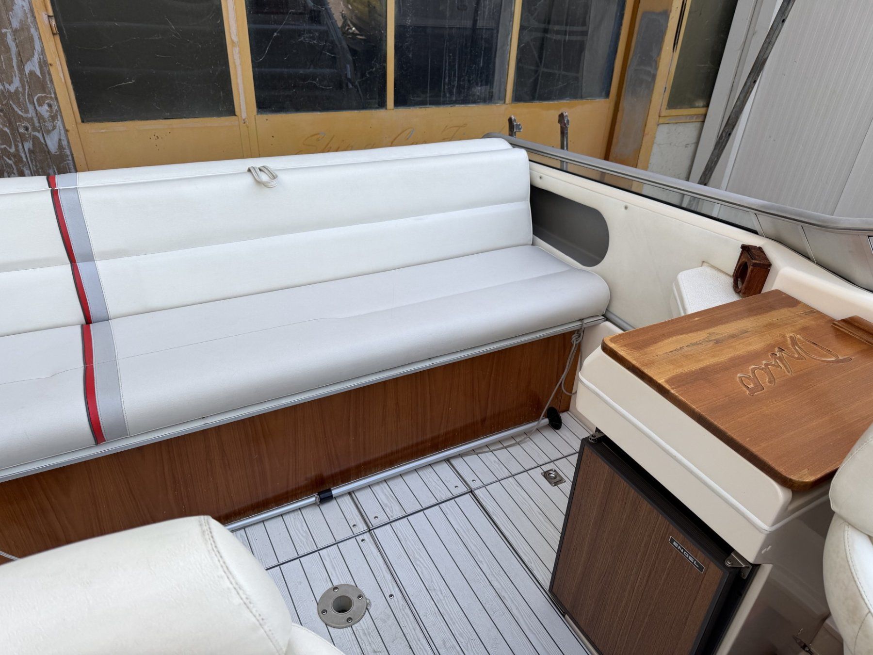 Draco Barche: DRACO 2500 CRYSTAL HAFENPLATZ – Usato da Avenches venduto da BOOTTRANSPORTE 8