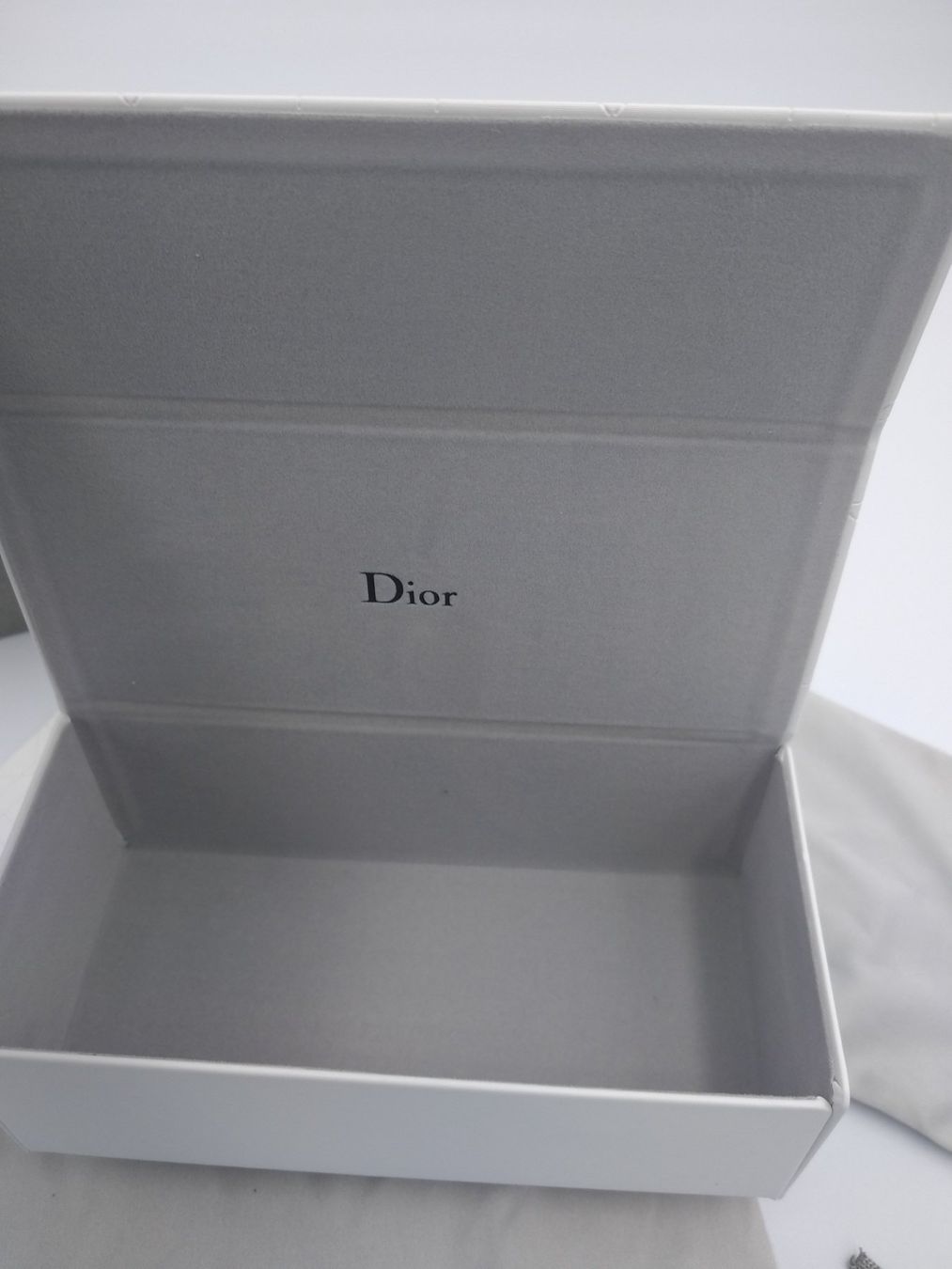 Dior Altro in  Abbigliamento & Accessori: Brillenetui Dior "NEU" N°02 – Nuovo e nell'imballaggio originale da Bäch SZ venduto da Swissy46 5