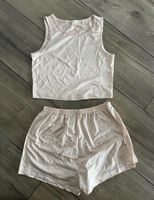 Top und Shorts ungetragen Grösse S