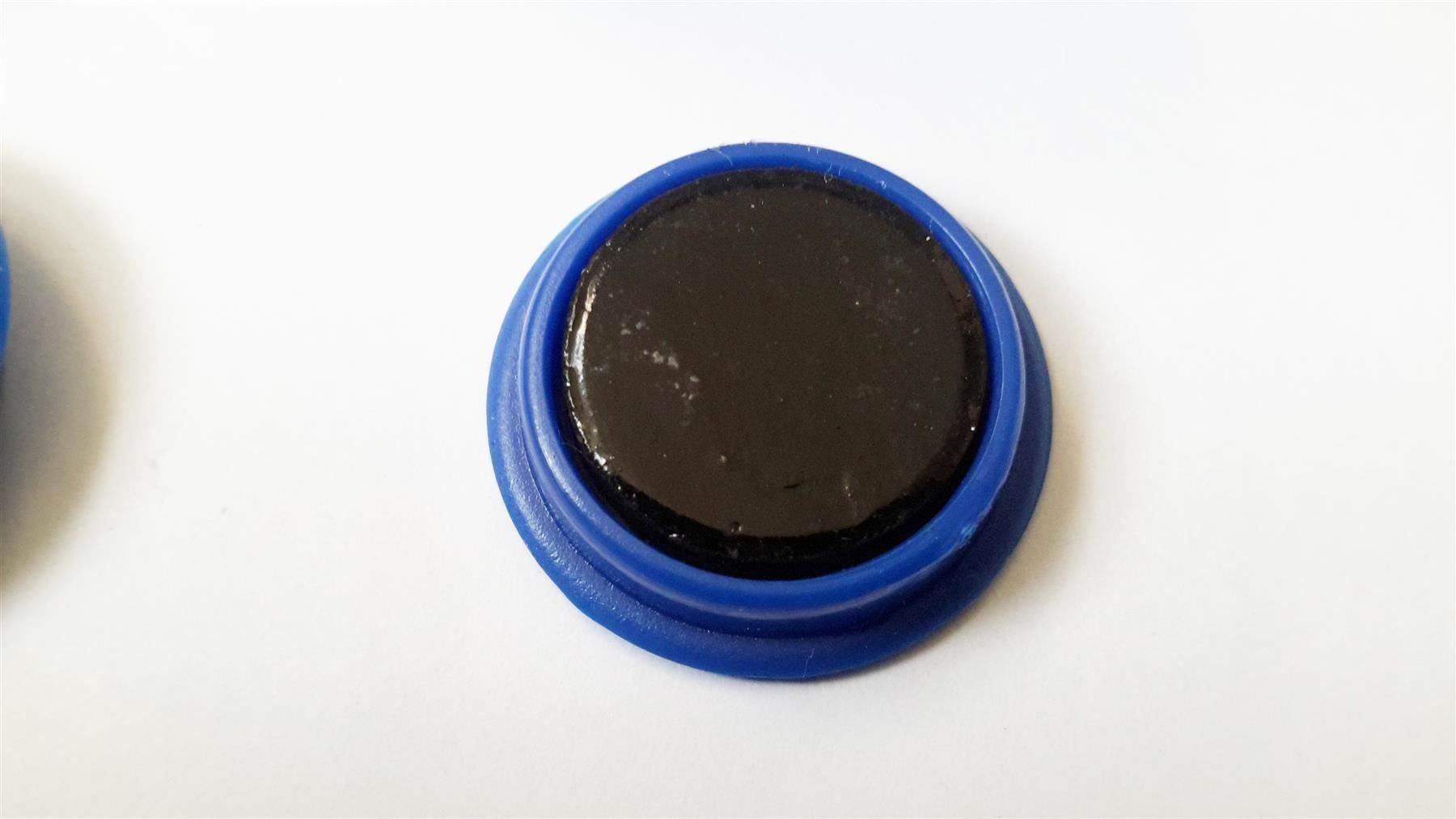 Calamite: Magnete 10 Stück, 24 mm, blau – Nuovo e nell'imballaggio originale da St. Gallen venduto da cointec 4