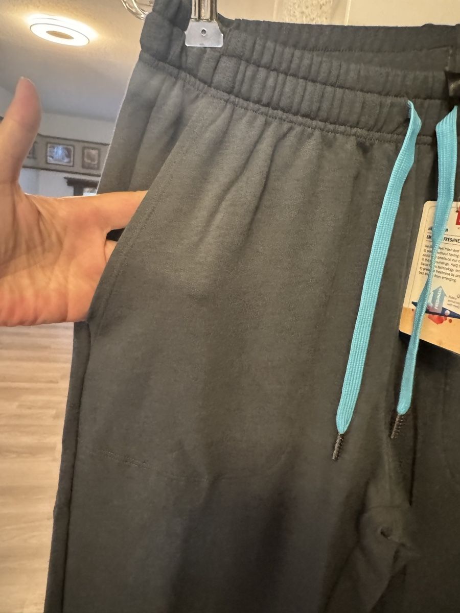 Calida Pantaloni: Calida Jogginghose Grösse S mit Etikett – Nuovo e nell'imballaggio originale da zürich venduto da dalia06 4