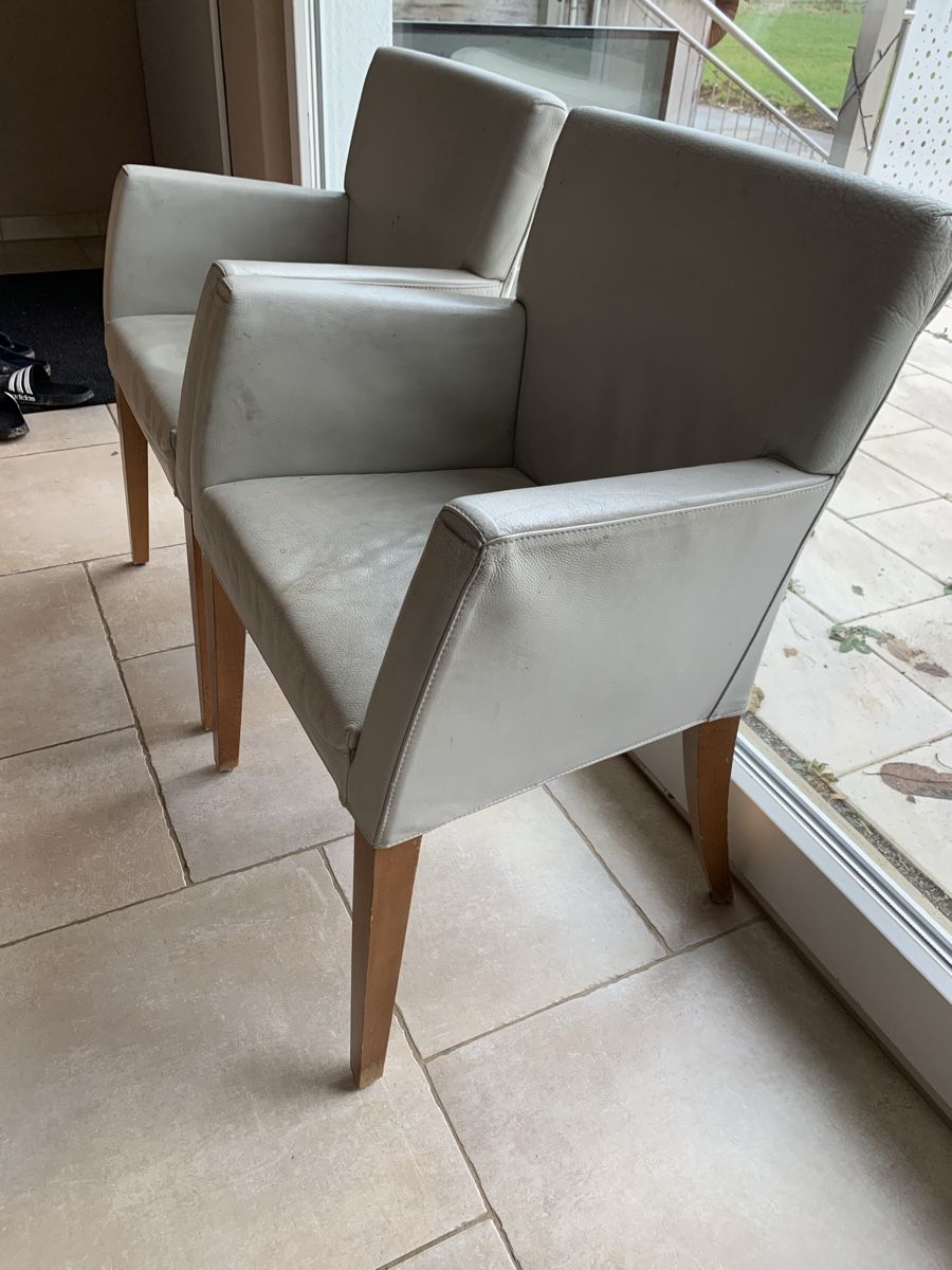 Sedie: 6 ältere beige Leder-Esszimmer-Stühle – Usato da Oberweningen venduto da Bumblebee2 5