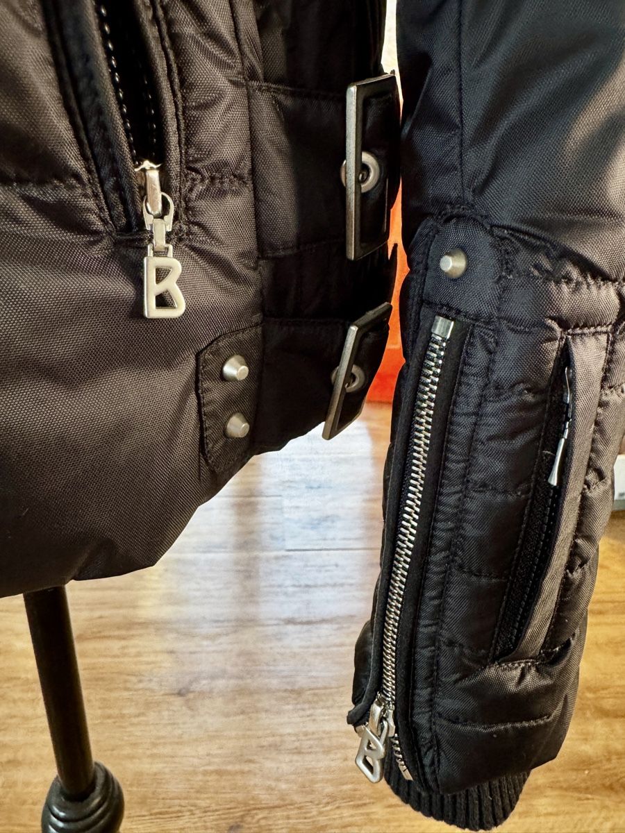 Bogner Giacche: Bogner Down Jacket with Fur Hood, Size Medium-40 black – Nuovo (secondo la descrizione) da Kilchberg ZH venduto da JennyBee88 7