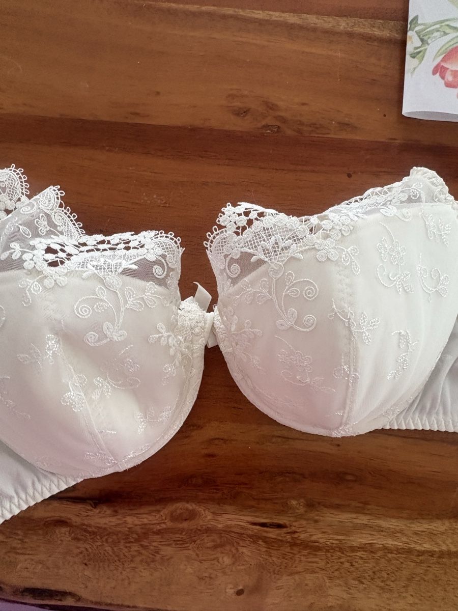 Simone Pérèle Altra biancheria intima: Simone Perele BH , NP 119 CHF – Nuovo (secondo la descrizione) da Obbürgen venduto da bugi6868 3