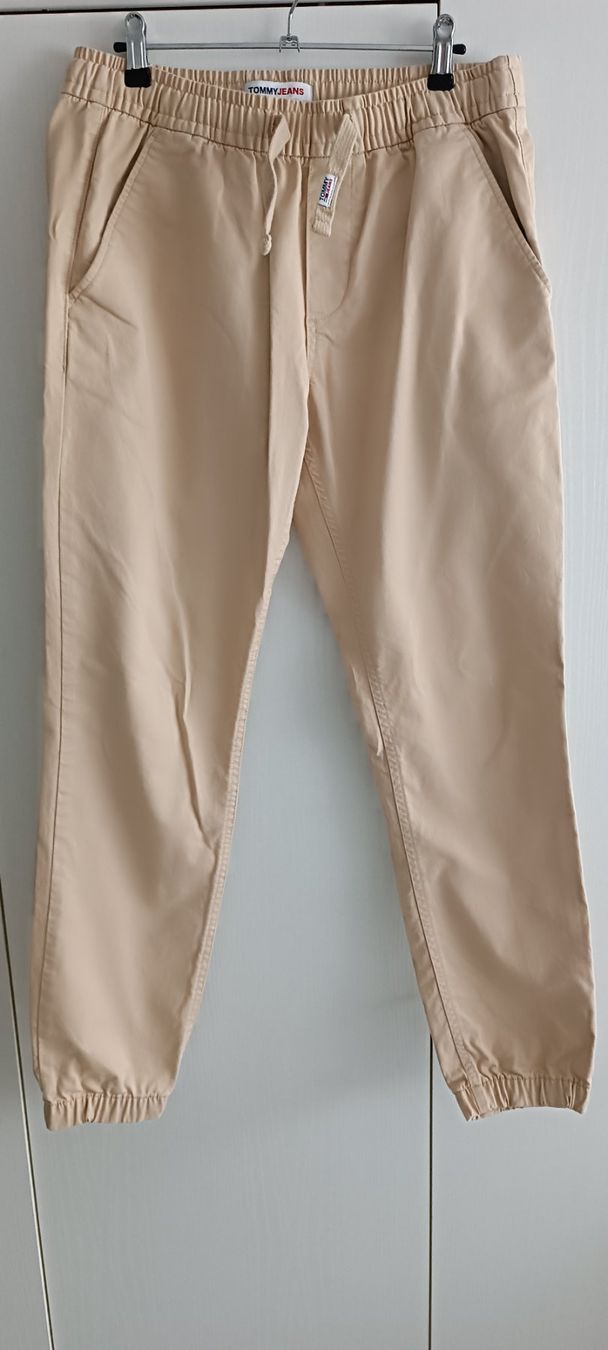 Tommy Hilfiger Pantaloni: Tommy Hilfiger Tommy Jeans – Nuovo (secondo la descrizione) da Pfungen venduto da pegbob