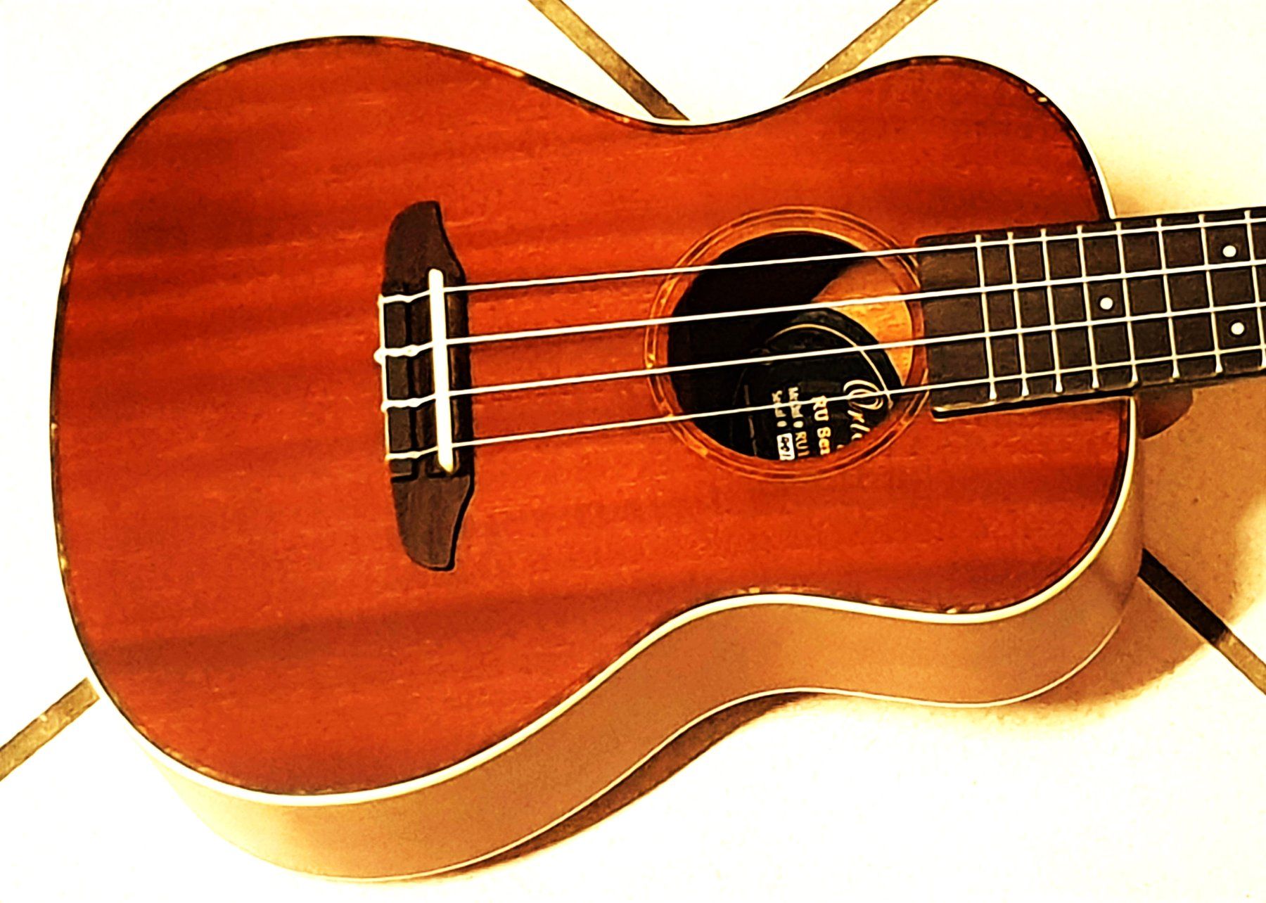 Musikinstrumente: Concert-Ukulele  ORTEGA  RU 11 mit Etui – Neu (gemäss Beschreibung) aus Wöschnau von Musikhaus-Luethy5012 2