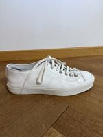 Sneakers GIVENCHY pelle bianca taglia 42 usate