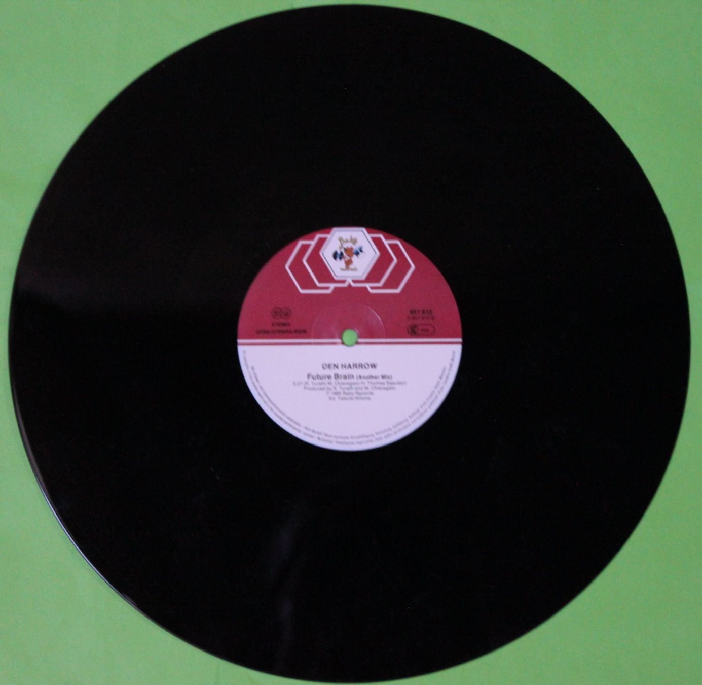 Dischi in vinile: Den Harrow - Future Brain 12" Vinyl Maxi-Single Italo Disco – Usato da Tübach venduto da JamesStone 6