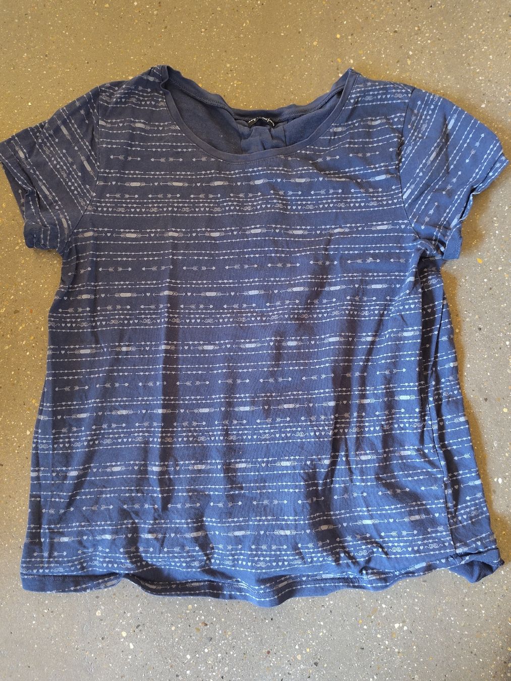 T-shirt: Blaues T-shirt – Usato da Zürich venduto da aurelie.99