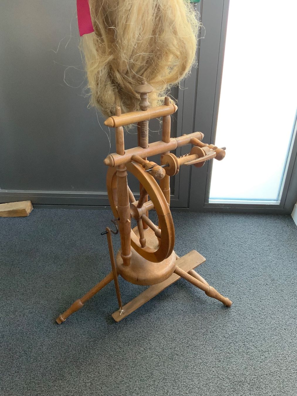 Ruote per filare: Kinder Spinnrad antik – Usato da Münchenbuchsee venduto da kruseli 1