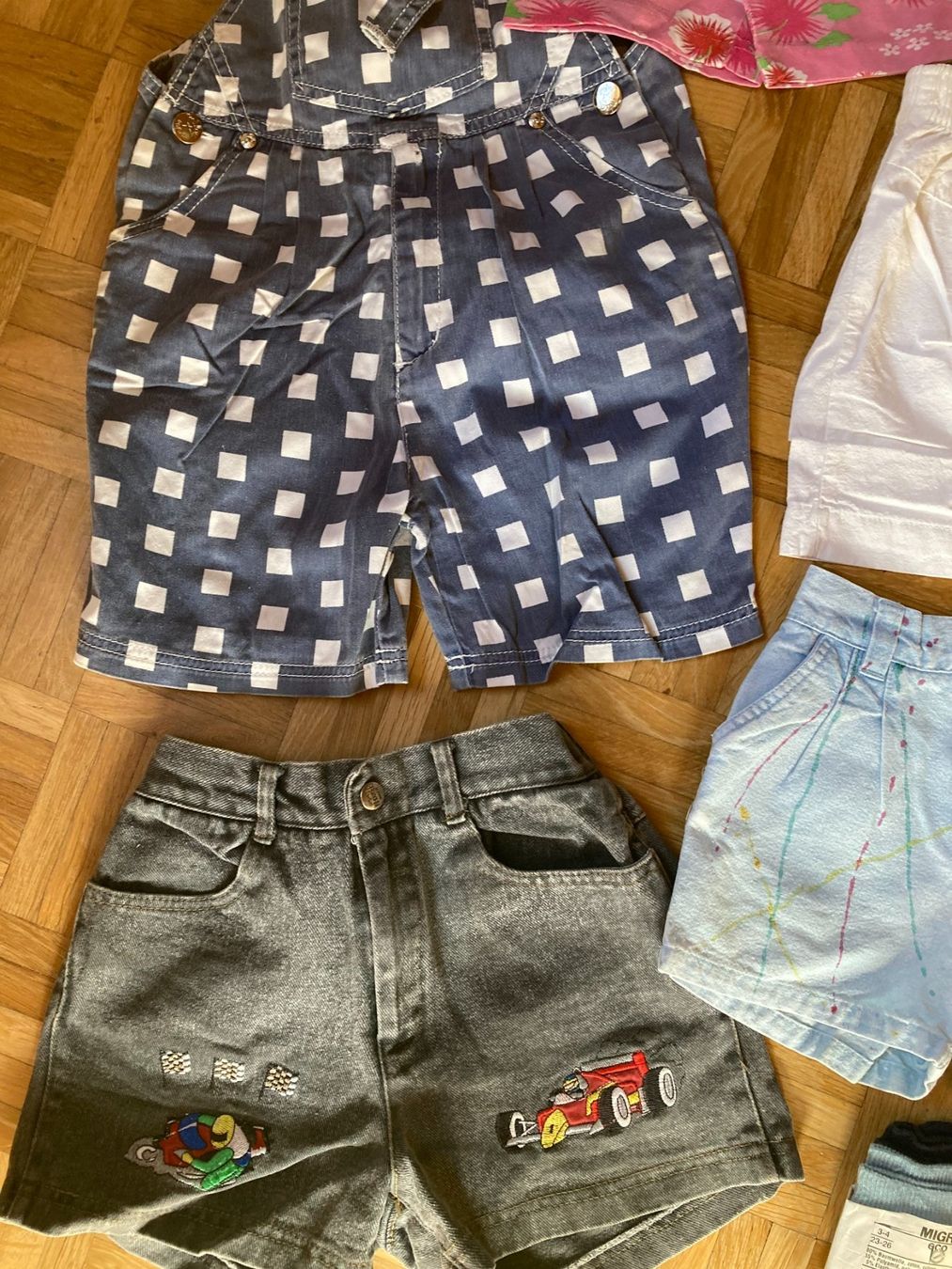 Lotti di vestiti: Kleiderpaket – Usato da Balsthal venduto da dasesaro 2