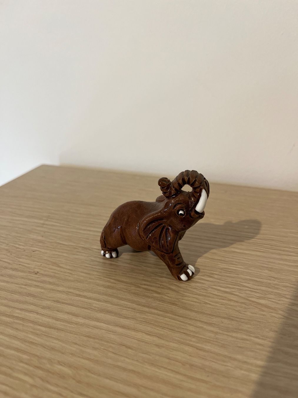 Statuette: Piccolo elefantino marrone – Nuovo (secondo la descrizione) da Davesco-Soragno venduto da dai_925z 2
